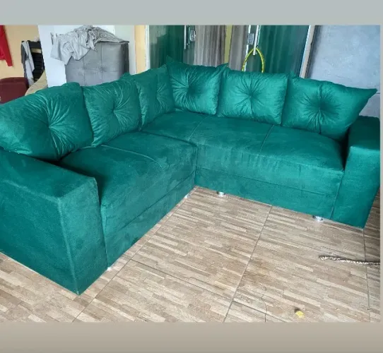 SOFÁ. SOFÁ . 