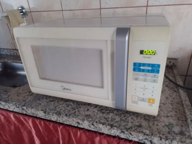 Microondas Midea 30 litros top ( pix- visa)