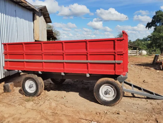 Carreta graneleira