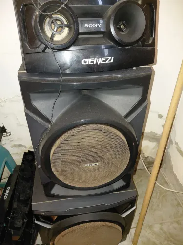 6 caixas da sony 400.00 funcionando