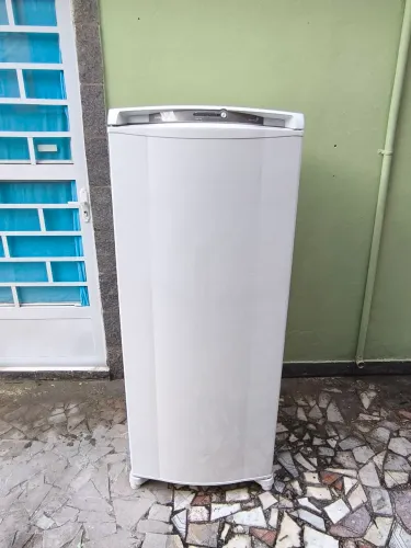Vendo geladeira Consul Facilite
