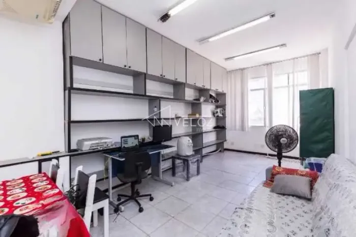 Apartamento : / Residencial / Centro