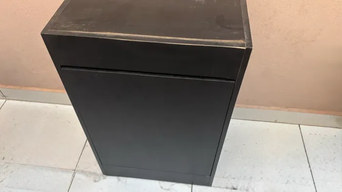 Móvel Preto