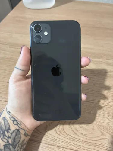 VENDO iPhone 11 64gb