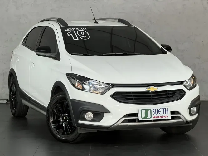 Chevrolet Onix Activ 1.4 8V Flex Mec. 4P 2019