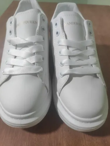 Tênis branco unissex 