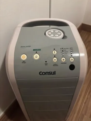 Climatizador Cônsul com controle remoto