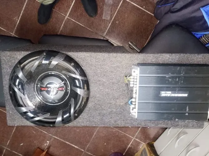 caixa selada  12 pol + modulo hurricane  
