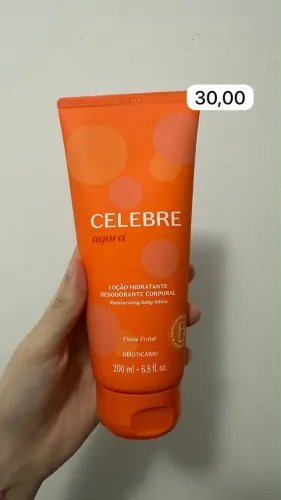 Hidratante corporal Celebre Agora, nunca usado