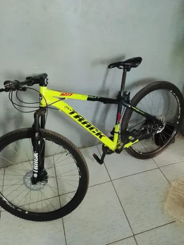 Vende-se bike Troy track aro 29