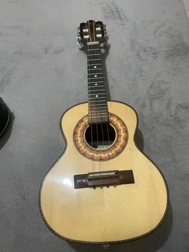 Cavaquinho Medeiros