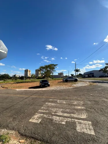 LOTE 681M² EM AVENIDA NO JARDIM LUZ PROXIMO AO BURITI SHOPPING