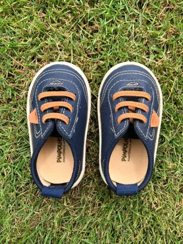 Tênis Pimpolho e tênis Adidas