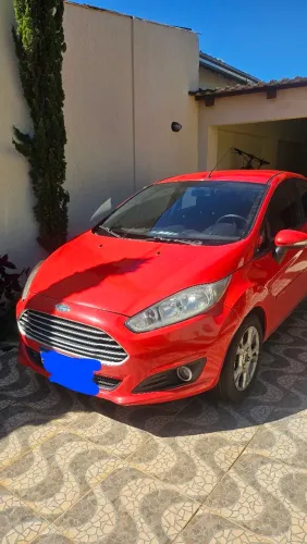 Ford Fiesta 1.6 16V Flex Aut. 5P 2014