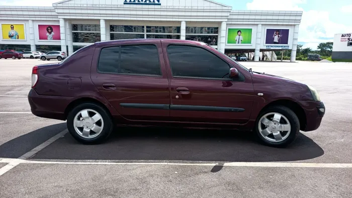 Renault Clio Sed. Expression Hi-flex 1.0 16V 4P 2006