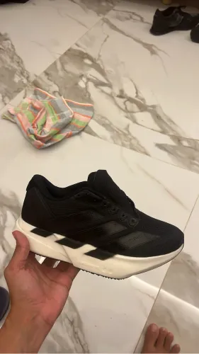 Tênis adidas adizero