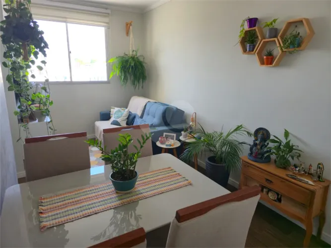 Apartamento à venda com 3 quartos na Vila Jardini em Sorocaba SP