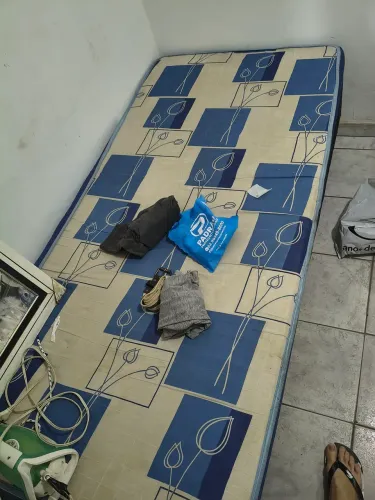 CAMA SOLTEIRO COM COLCHÃO