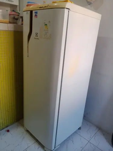 GELADEIRA ELECTROLUX por apenas 500!!!