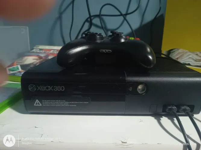 Xbox 360 super slim