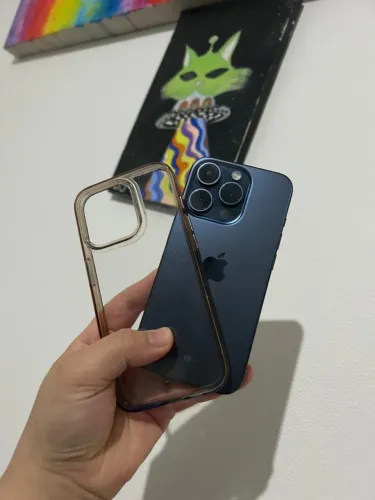 iPhone 15 pro 256gb