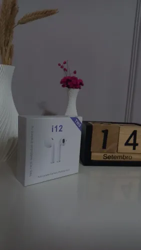 Fone de Ouvido Sem Fio Bluetooth i12 In-Ear - Novo e Lacrado
