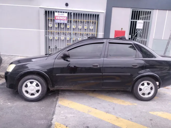 Chevrolet Corsa Sedan 1.0 MPFI 8V 71cv 4P 2002