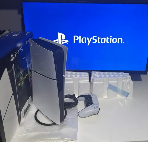 PS5 Slim 