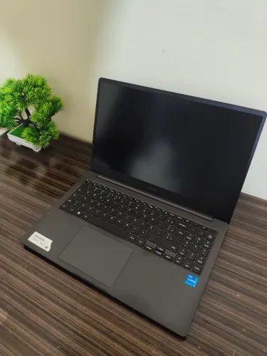 Samsung Galaxy book 2 (i5)