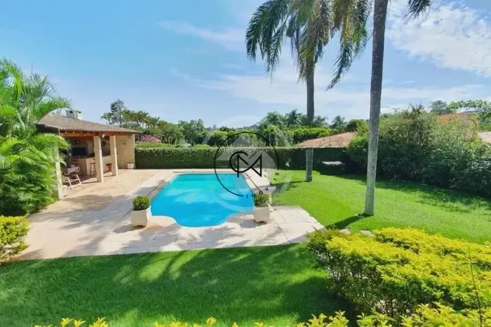 Casa em Condomínio à Venda em Vinhedo  4 Quartos, 6 vagas , 265 m².