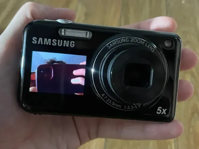 Câmera samsung PL120