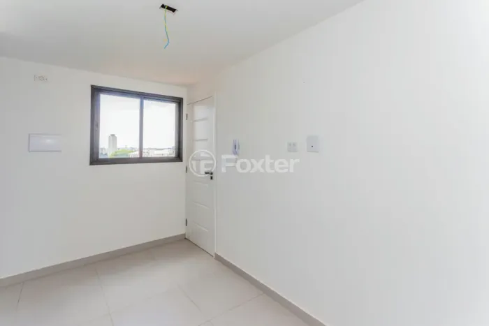 Kitnet / JK / Studio à venda Rua Ladislau Neto, Vila Santa Terezinha (Zona Norte) - São Pa