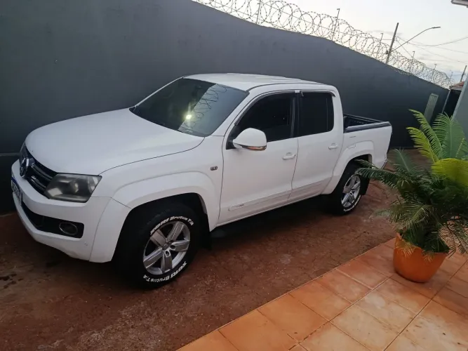 Volkswagen Amarok High.cd 2.0 16V TDI 4X4 Dies. AUT 2015