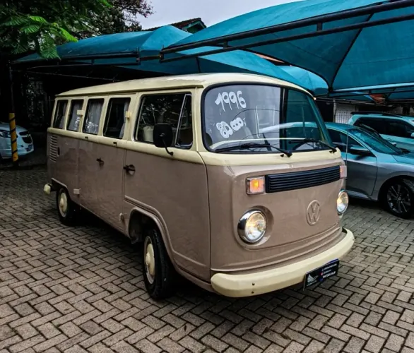 Volkswagen Kombi Escolar 1.6 MPI (álcool) 1996