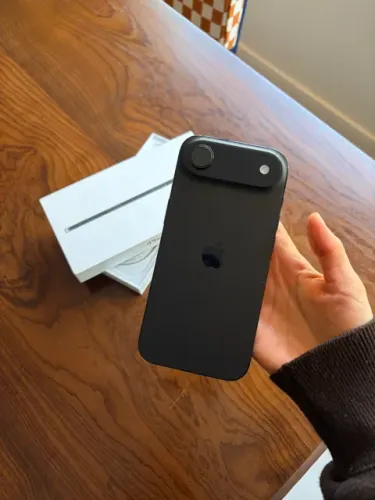 iPhone Air (2026) Preto 256GB
