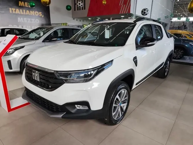 Fiat Strada Volcano 1.3 Flex 8V CD 2026