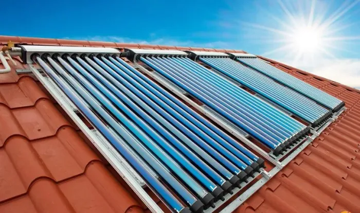 AQUECEDOR SOLAR DE ÁGUA TAORNEIRAS E CHUVEIRO