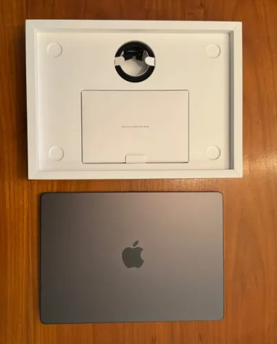 MacBook Pro 14