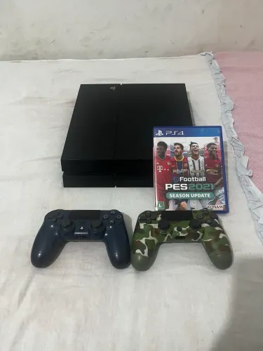 PlayStation 4(Slim) ótimo estado (aceito ofertas)