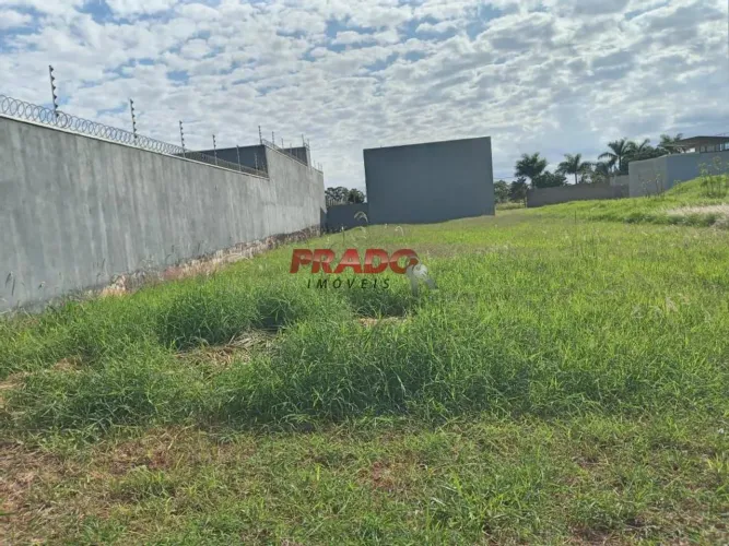 Terreno à venda em Iguaraçu, NÃO INFORMADO, com 750 m², VILLA VERDE