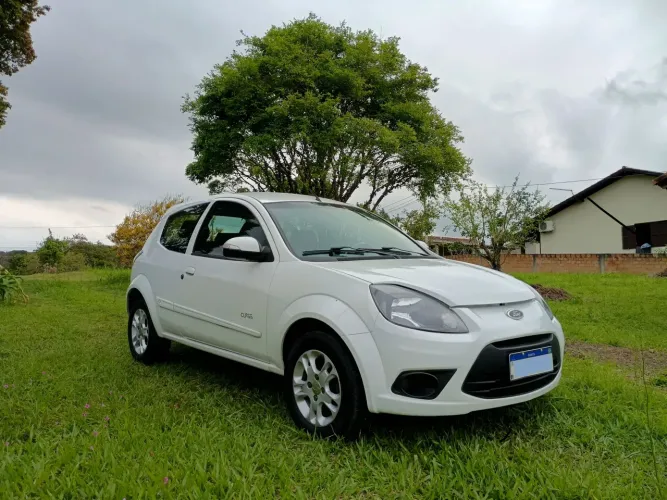 Ford KA 1.0 8v/1.0 8V ST Flex 3P 2013