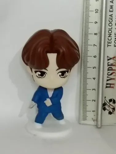 lote miniaturas oficiais do grupo bts