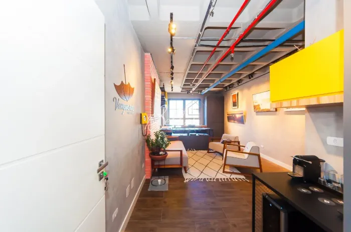 Aluguel - Sala Comercial Mobiliada e Decorada - BELLOS IMÓVEIS