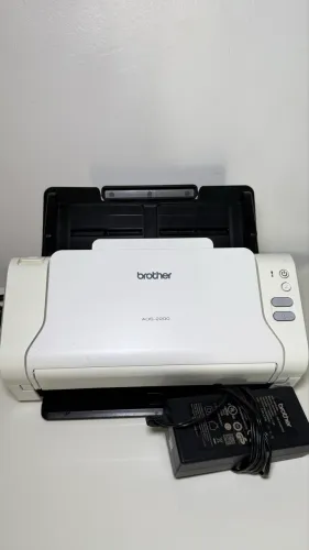 Scanner de Documentos Brother ADS-2200 Duplex Rápido USB