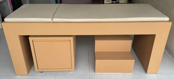 Maca em madeira para consultório / estética