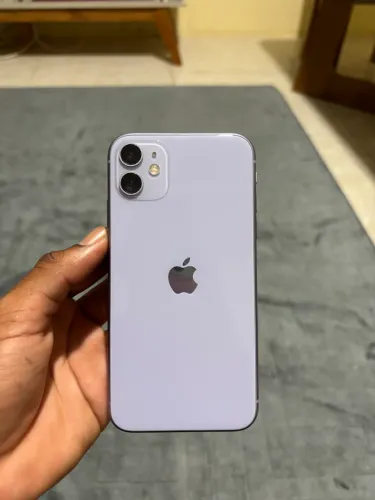     iPhone 11 64GB usado 74% saúde da bateria 
