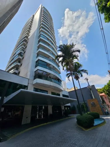 Ed La Residence na Gentil Bittencourt com 2Q sendo 1 suíte, V. Garagem e todo mobiliado