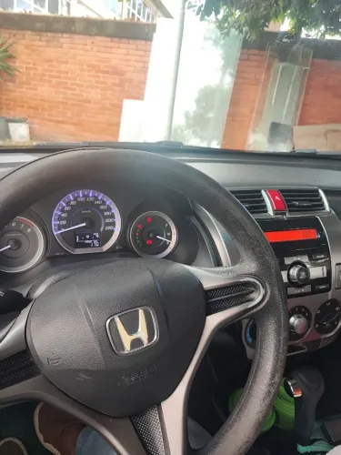 Honda City Sedan LX 1.5 Flex 16V 4P Aut. 2013