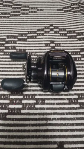 Carretilha Shimano Scorpion XT 1501 Esquerda.