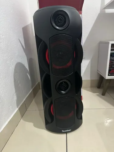 Caixa de som Bluetooth bomber Party 800 